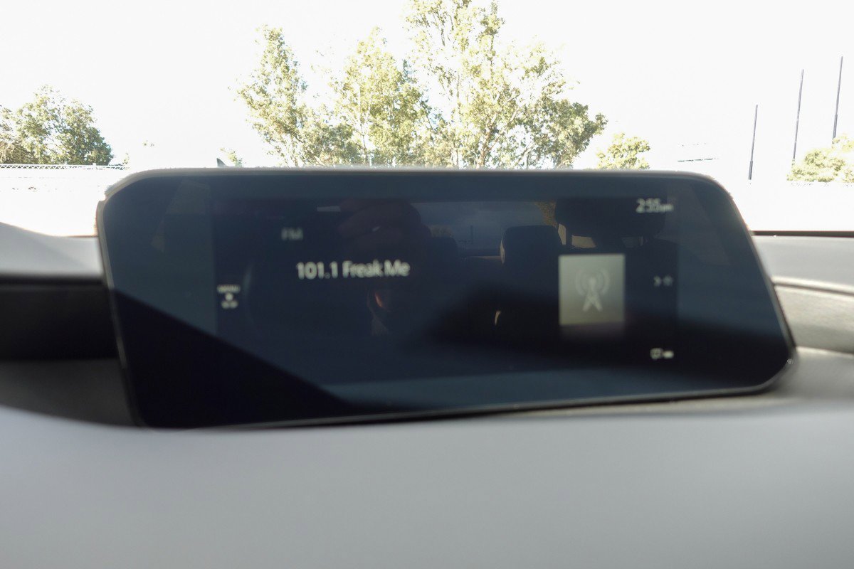 New 2026 MAZDA MAZDA3 2.5 S Sedan w/ Preferred Pkg image 18