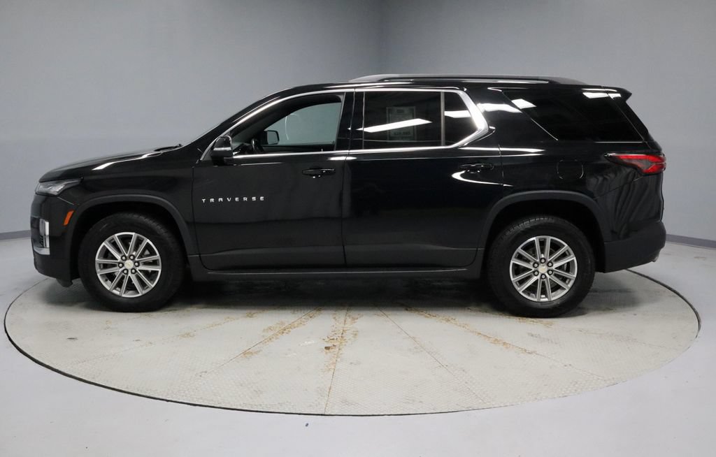Used 2022 Chevrolet Traverse LT AWD/4WD image 8