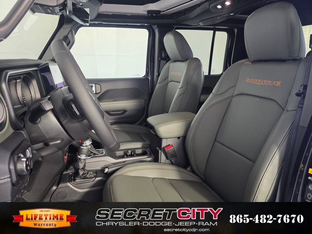 New 2025 Jeep Gladiator Mojave image 10