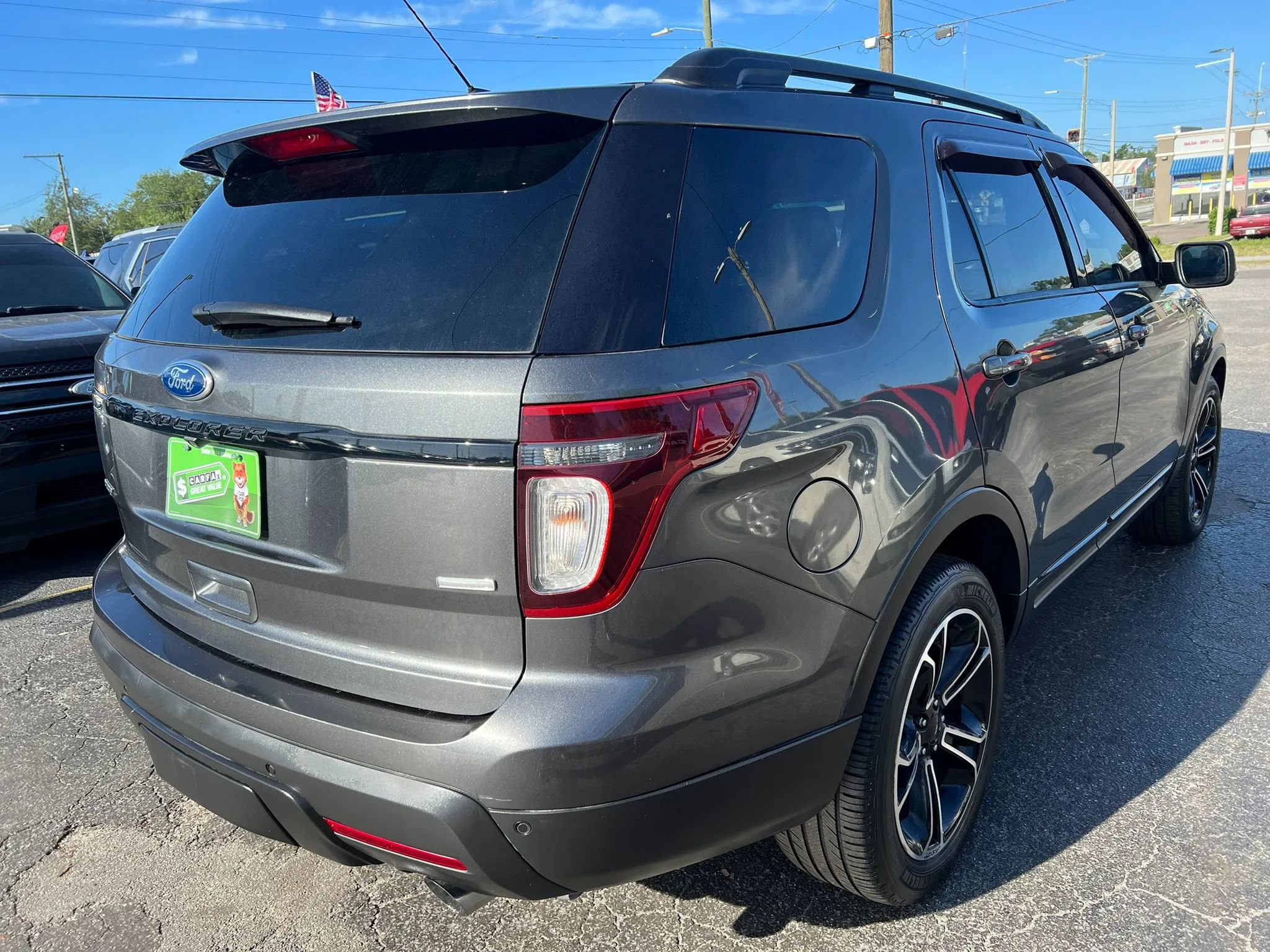 Used 2015 Ford Explorer Sport w/ Equipment Group 401A image 5