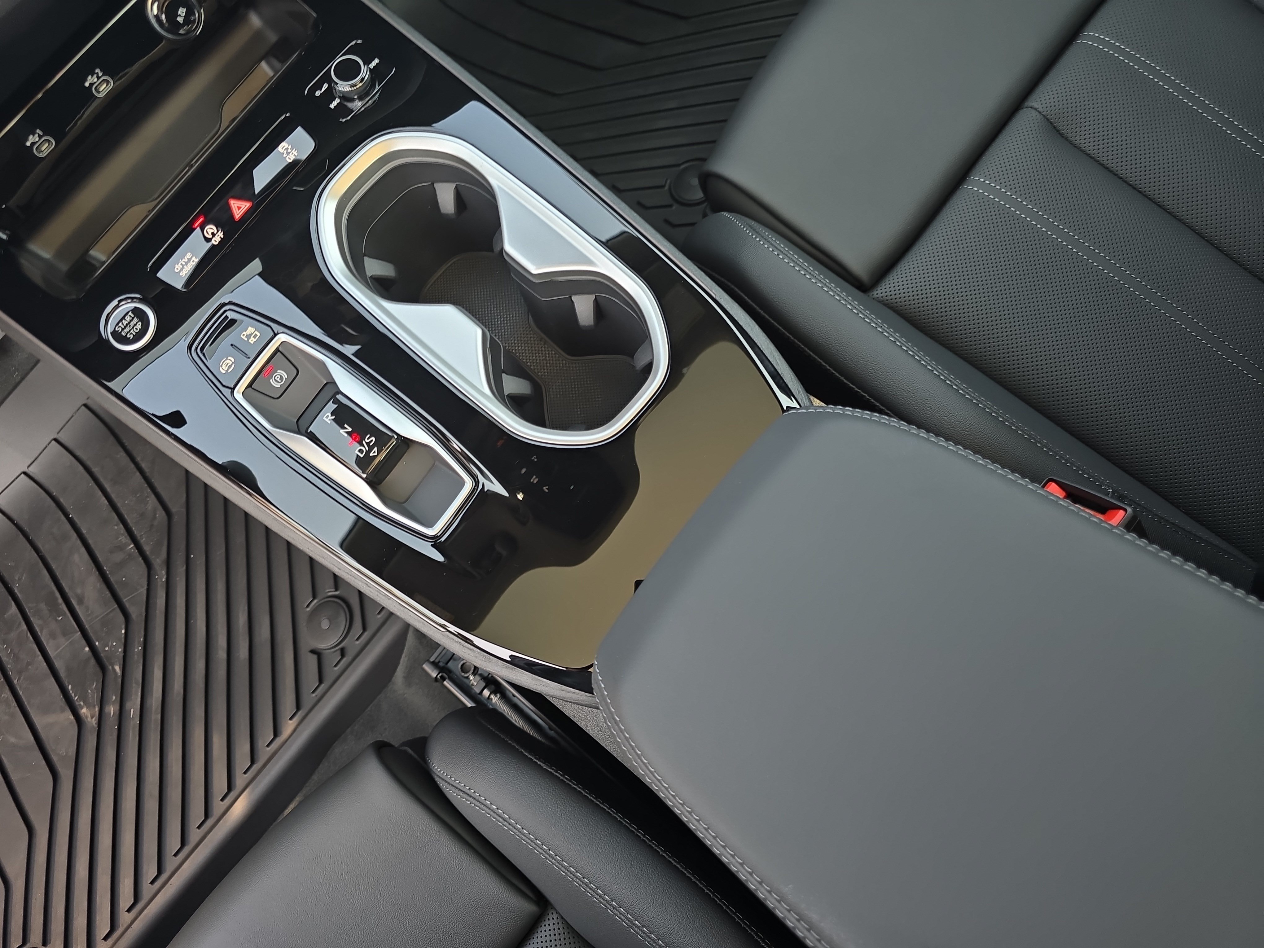 New 2026 Audi A6 Prestige AWD/4WD image 25