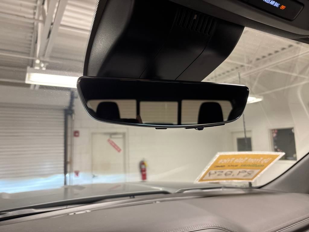 New 2025 GMC Sierra 2500 Denali w/ Denali Reserve Package image 39