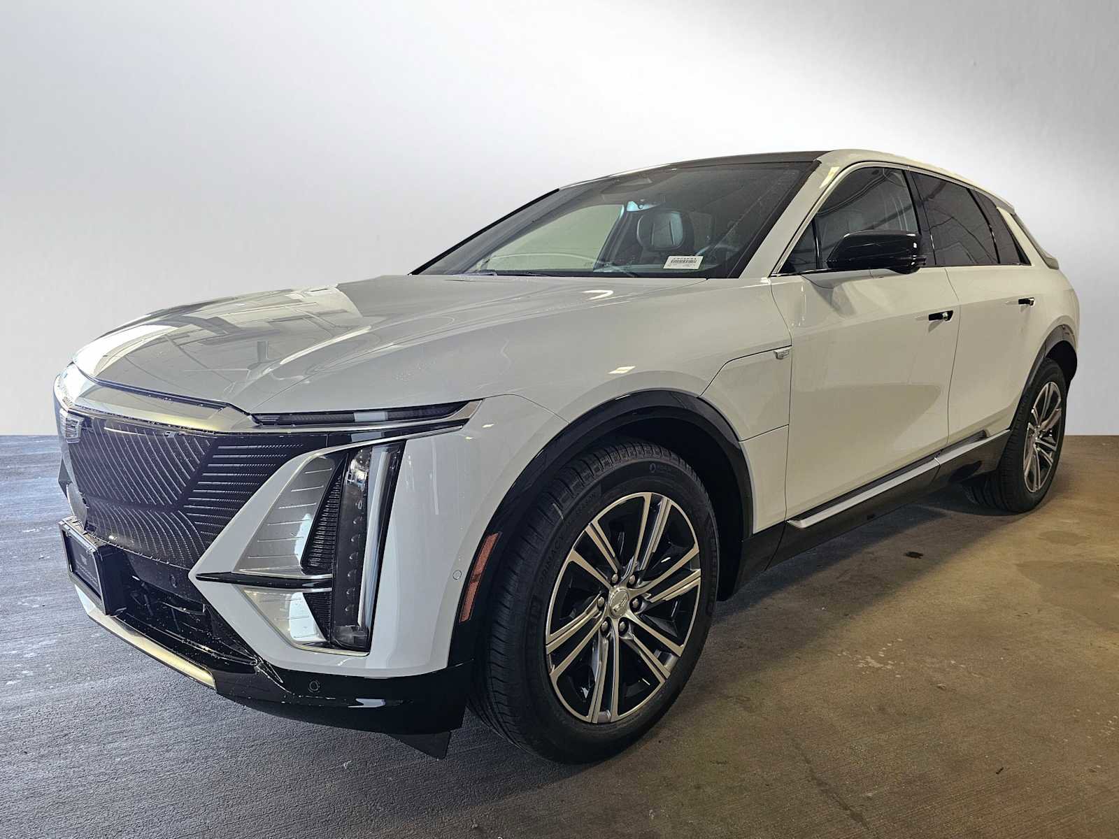 New 2026 Cadillac Lyriq Luxury w/ LPO, Floor Liner Package image 7