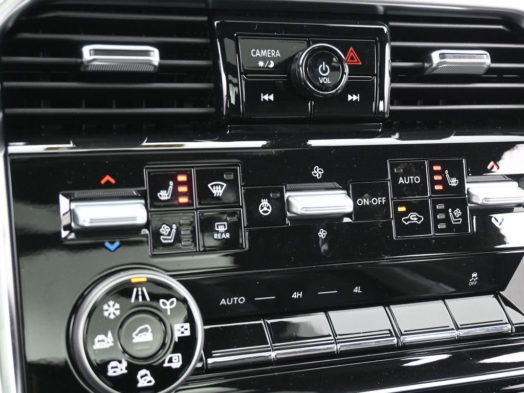 New 2026 Nissan Armada Platinum image 12