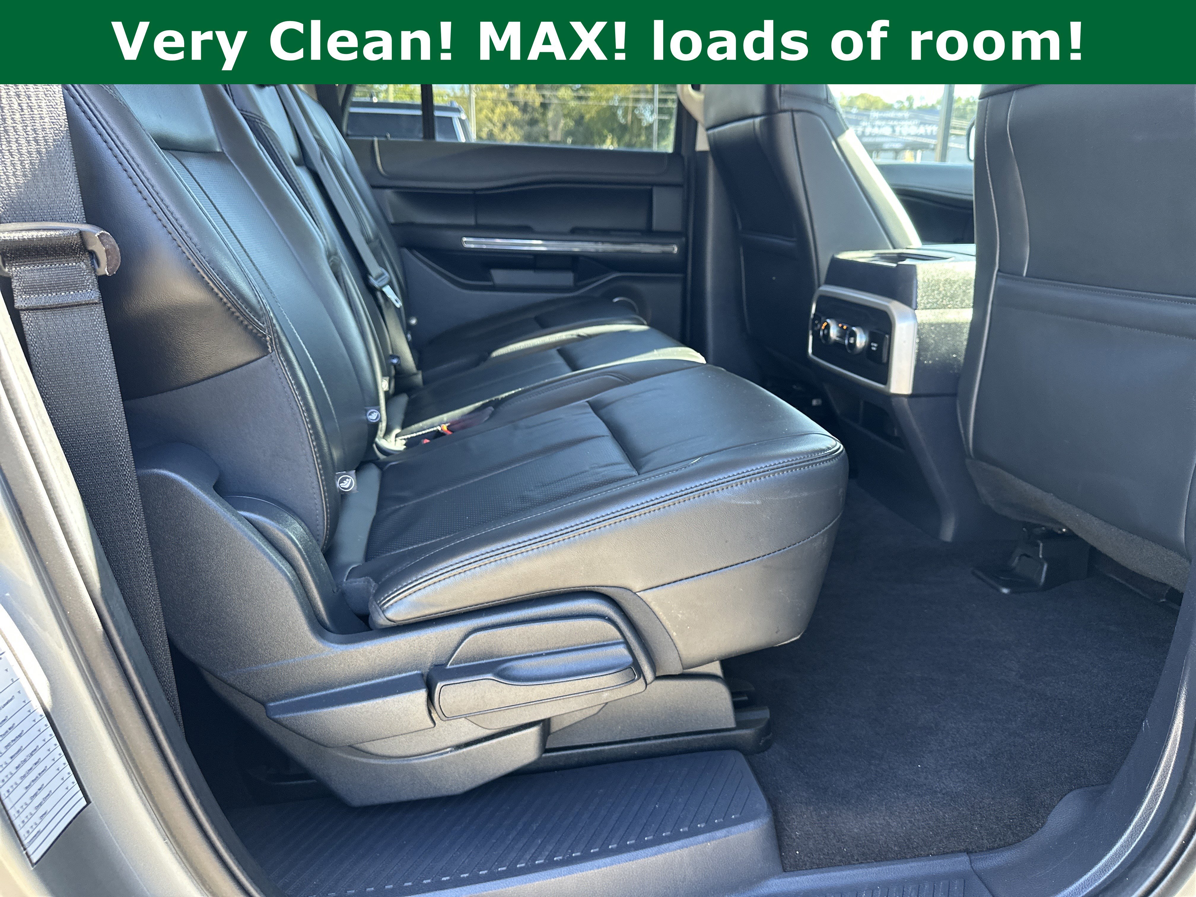 Used 2023 Ford Expedition Max XLT image 17
