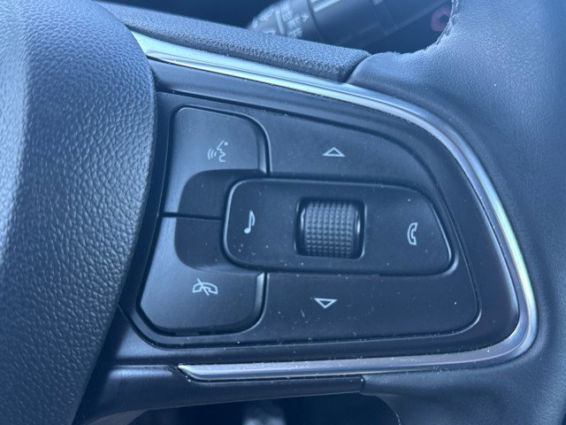 Used 2024 Buick Encore GX Sport Touring w/ Comfort Package image 17
