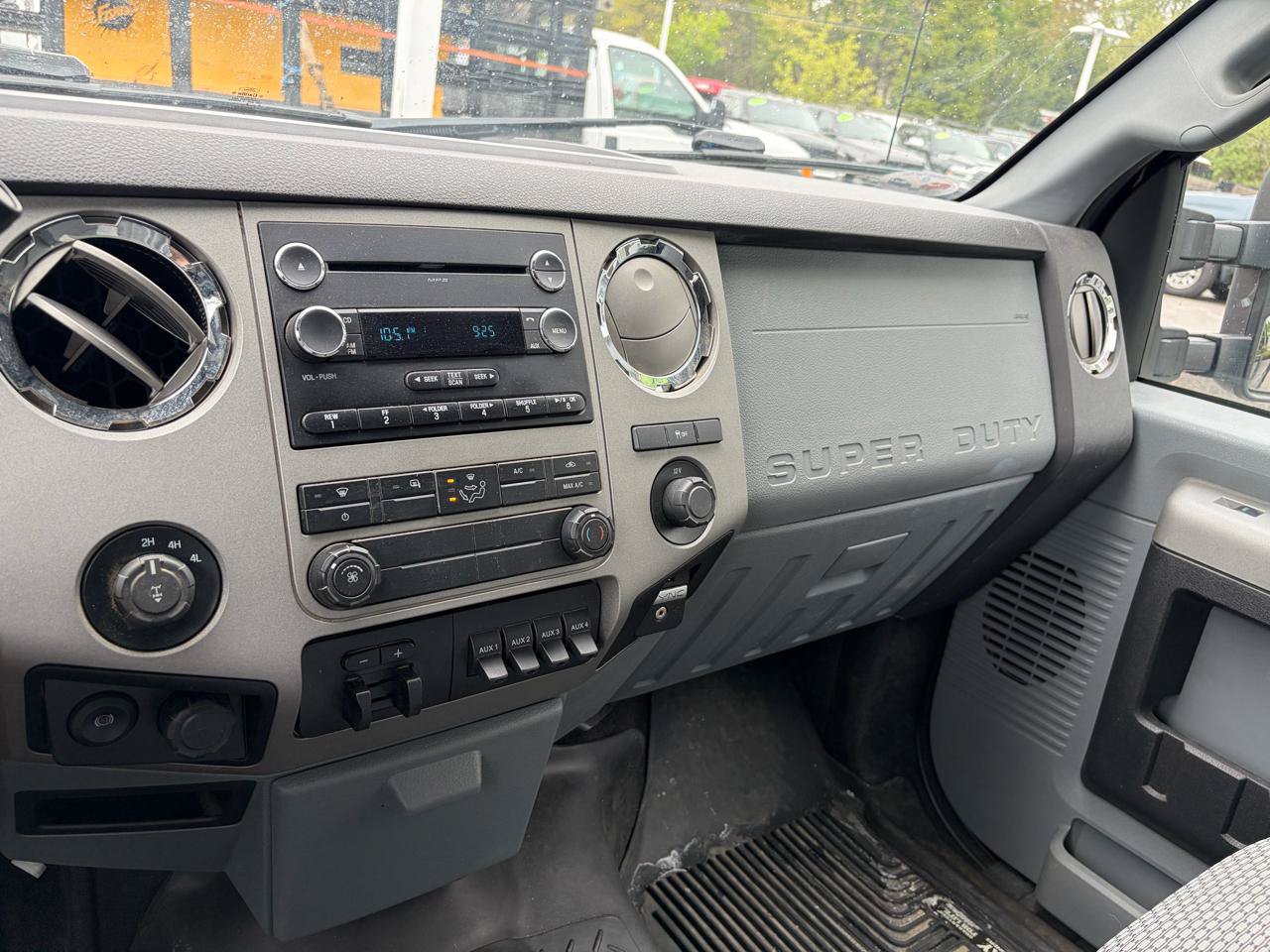 Used 2016 Ford F350 XLT w/ XLT Value Package AWD/4WD image 32