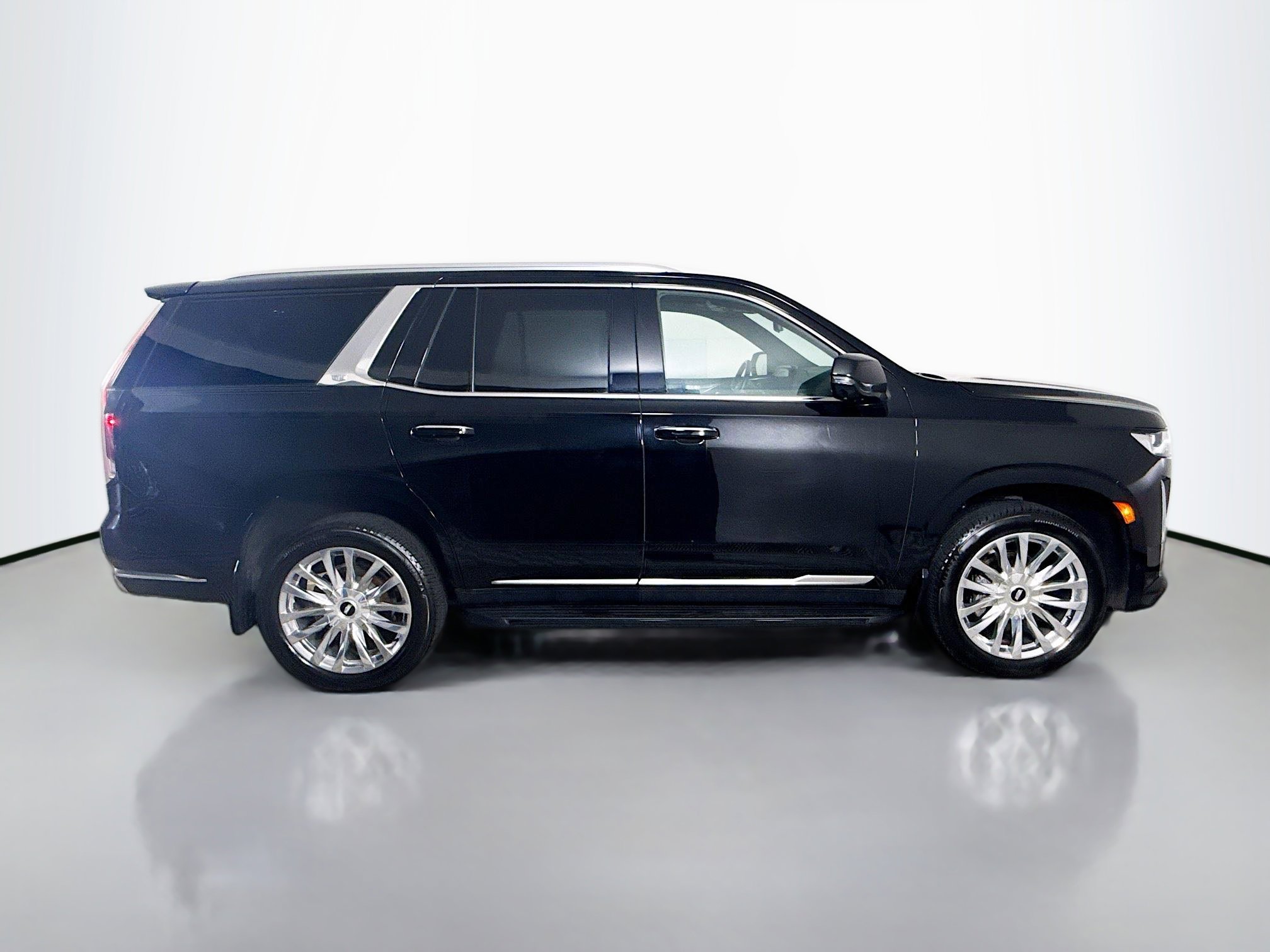 Used 2021 Cadillac Escalade Premium Luxury image 11