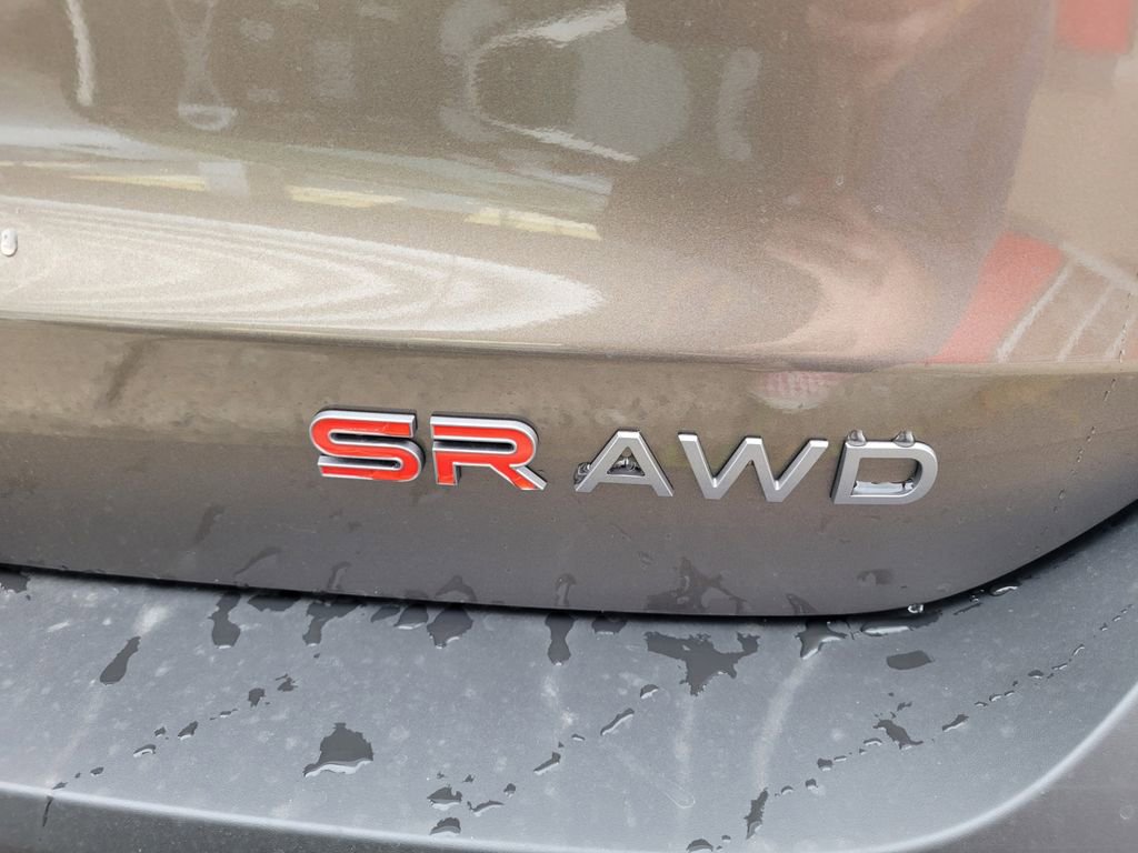 New 2026 Nissan Kicks SR w/ Cold Weather Package image 5