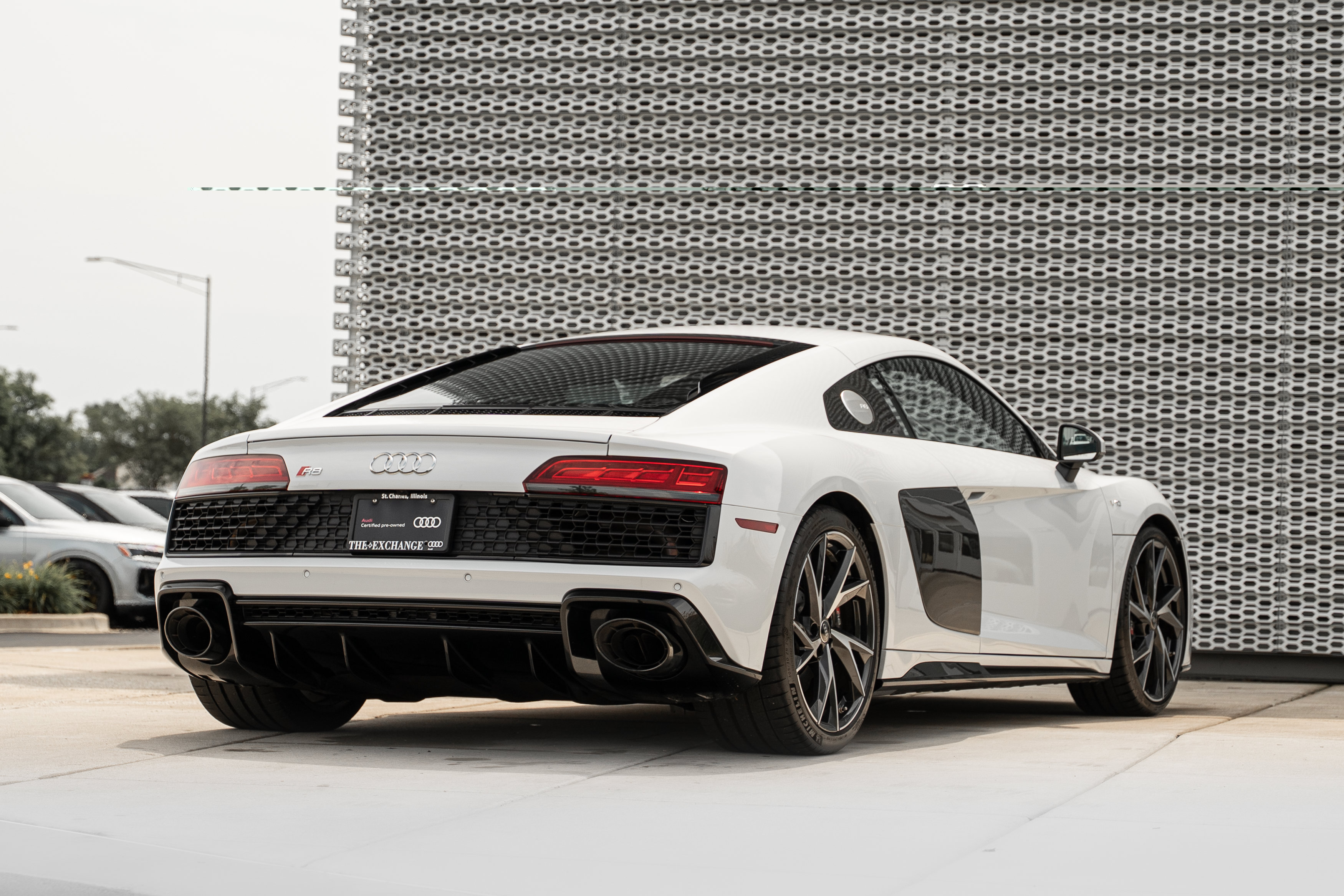 Certified 2023 Audi R8 V10 performance w/ Premium Package RWD image 4