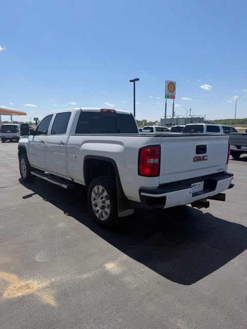 Used 2017 GMC Sierra 2500 Denali w/ Duramax Plus Package AWD/4WD image 6