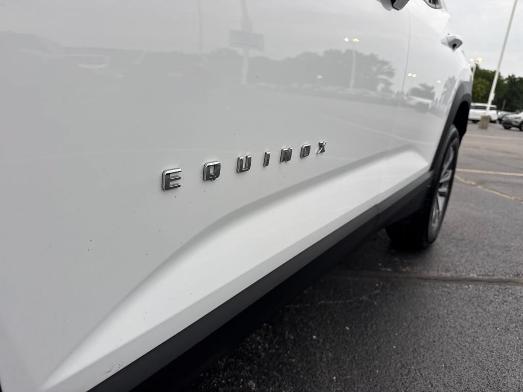 Used 2026 Chevrolet Equinox LT AWD/4WD image 20