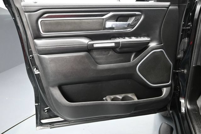 Used 2023 RAM 1500 Laramie AWD/4WD image 18