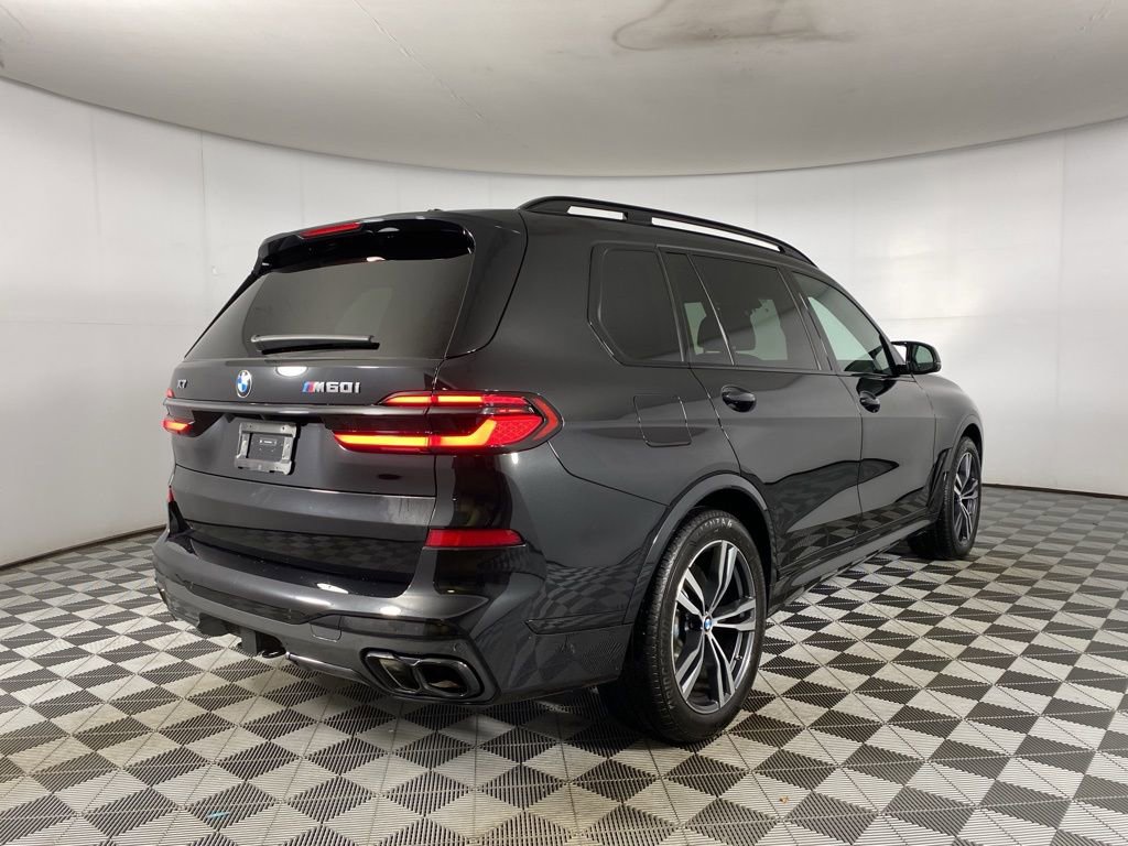 Certified 2025 BMW X7 M60i image 11