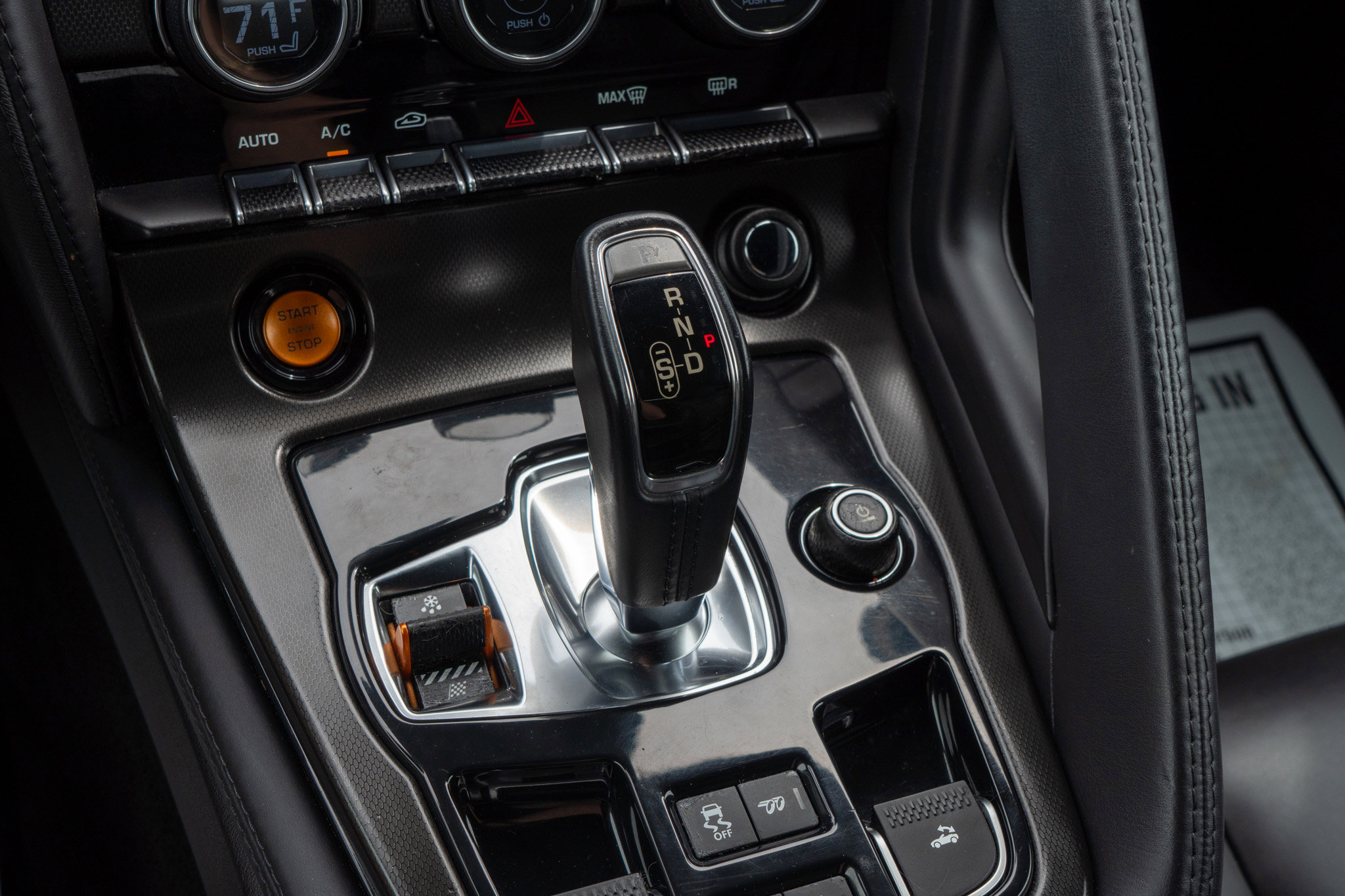 Used 2014 Jaguar F-TYPE S image 12