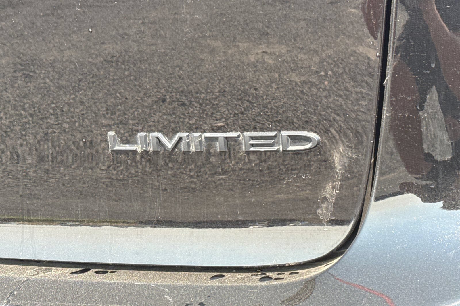 Used 2025 Chrysler Pacifica Limited FWD image 50