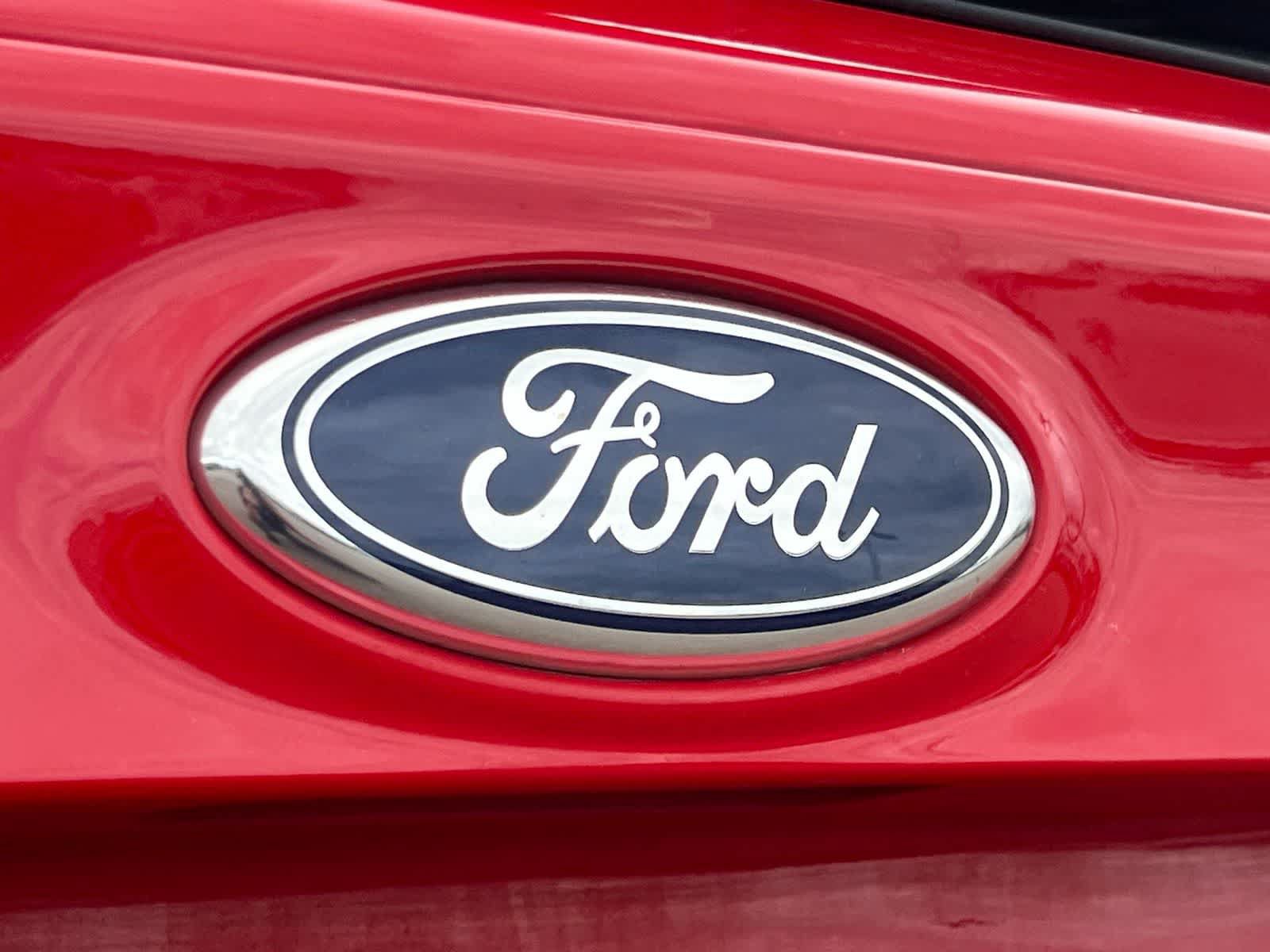 Used 2014 Ford Focus ST w/ Equipment Group 202A FWD image 12