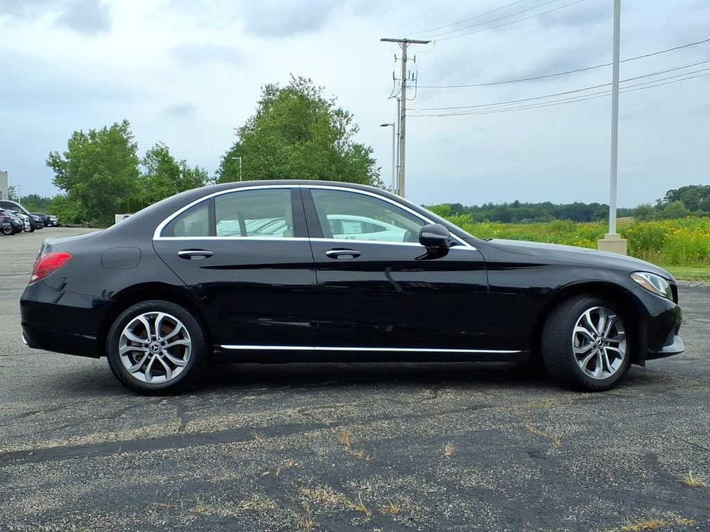 Used 2018 Mercedes-Benz C 300 4MATIC Sedan image 2