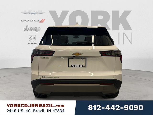 Used 2025 Chevrolet Equinox LT AWD/4WD image 4