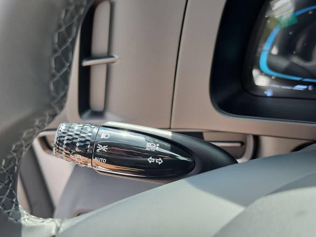New 2026 Hyundai Elantra SEL Sport FWD image 27