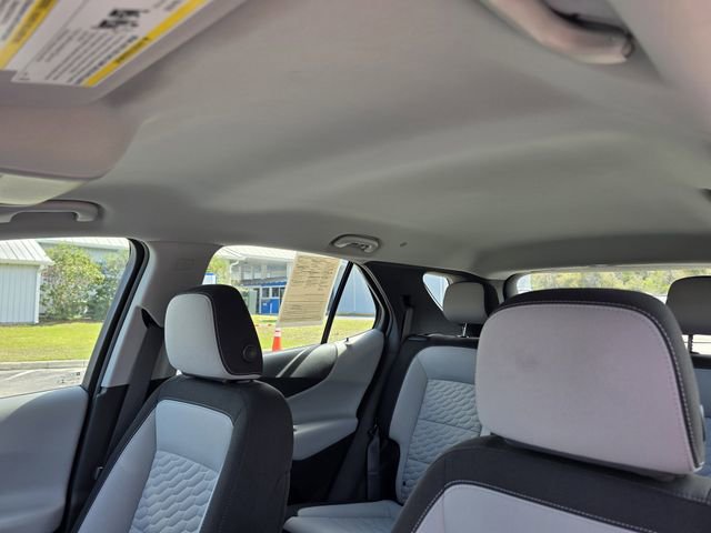 Used 2021 Chevrolet Equinox LS image 22
