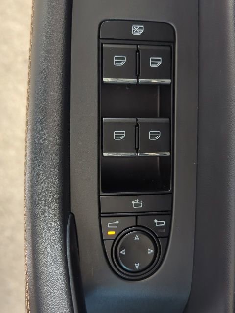 Used 2025 MAZDA CX-70 Plug-In Hybrid w/ Premium Plus image 23