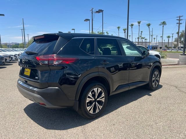 Used 2023 Nissan Rogue SV FWD image 4