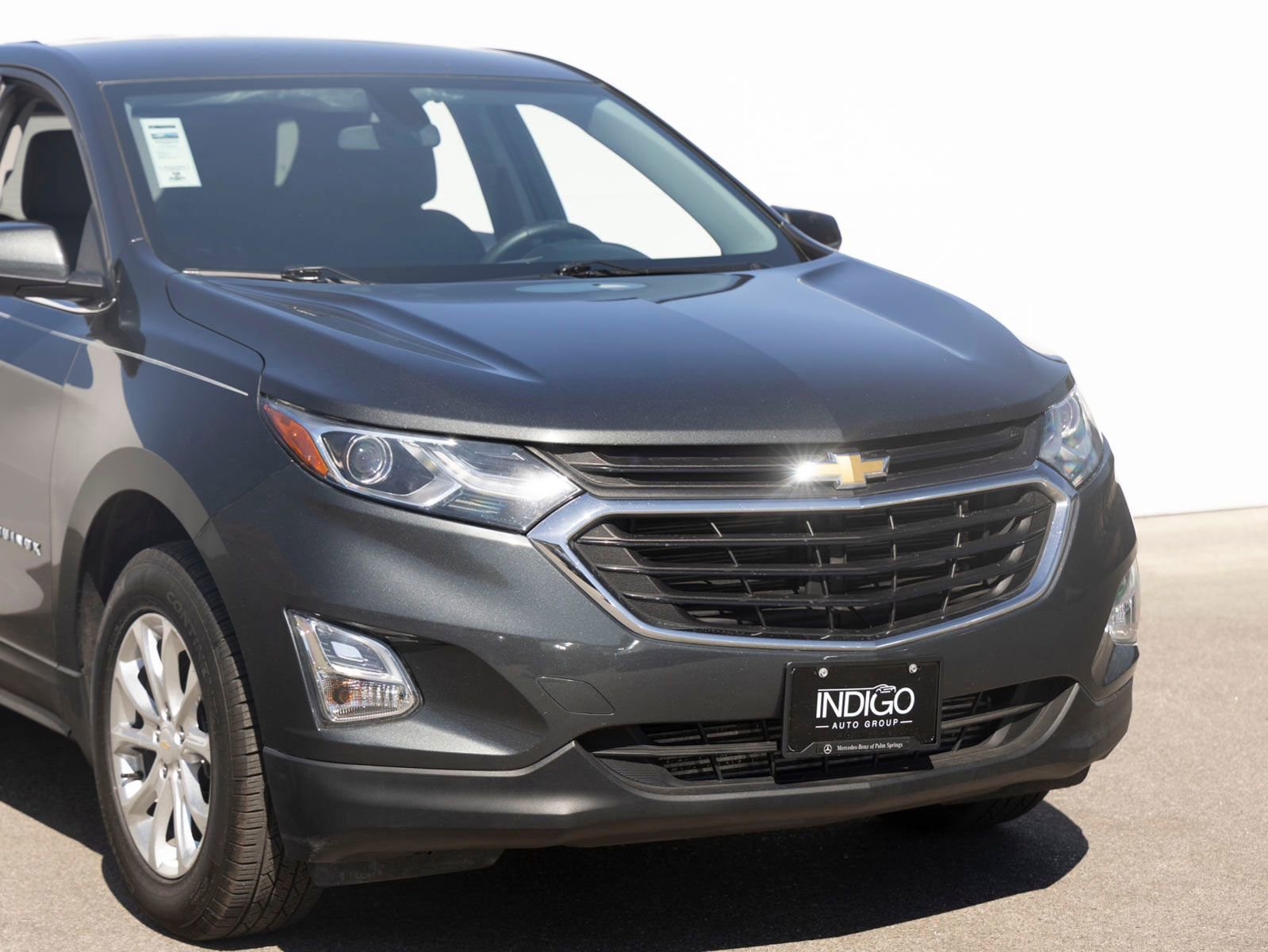 Used 2018 Chevrolet Equinox LT FWD image 3