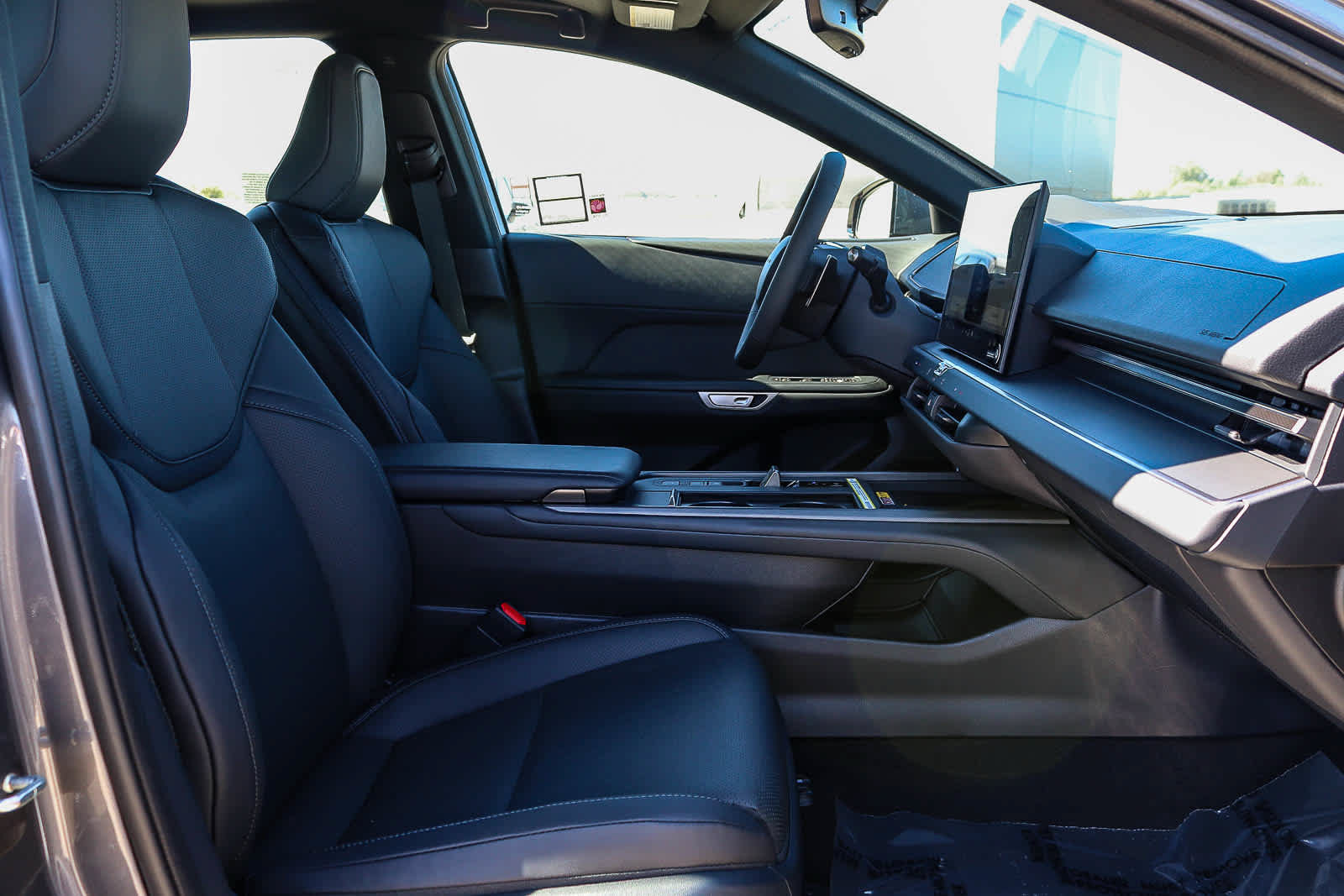 New 2026 Lexus ES 500e AWD/4WD image 19