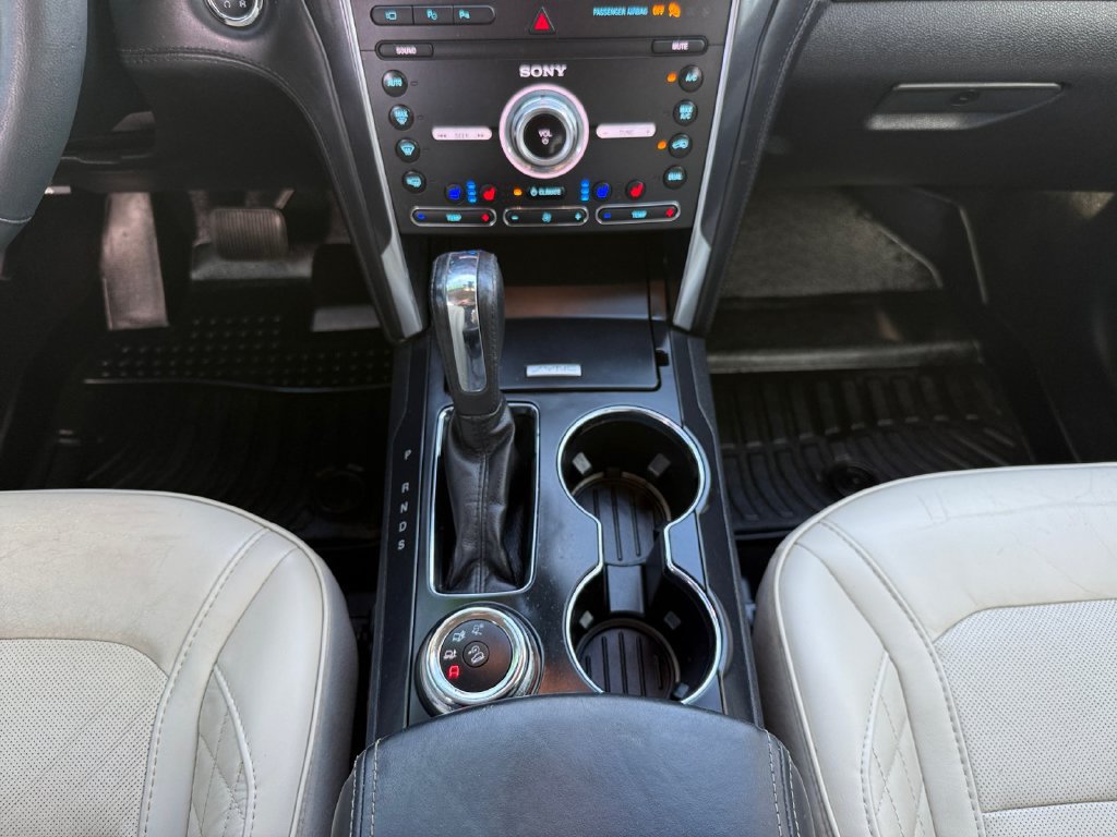 Used 2019 Ford Explorer Platinum AWD/4WD image 15