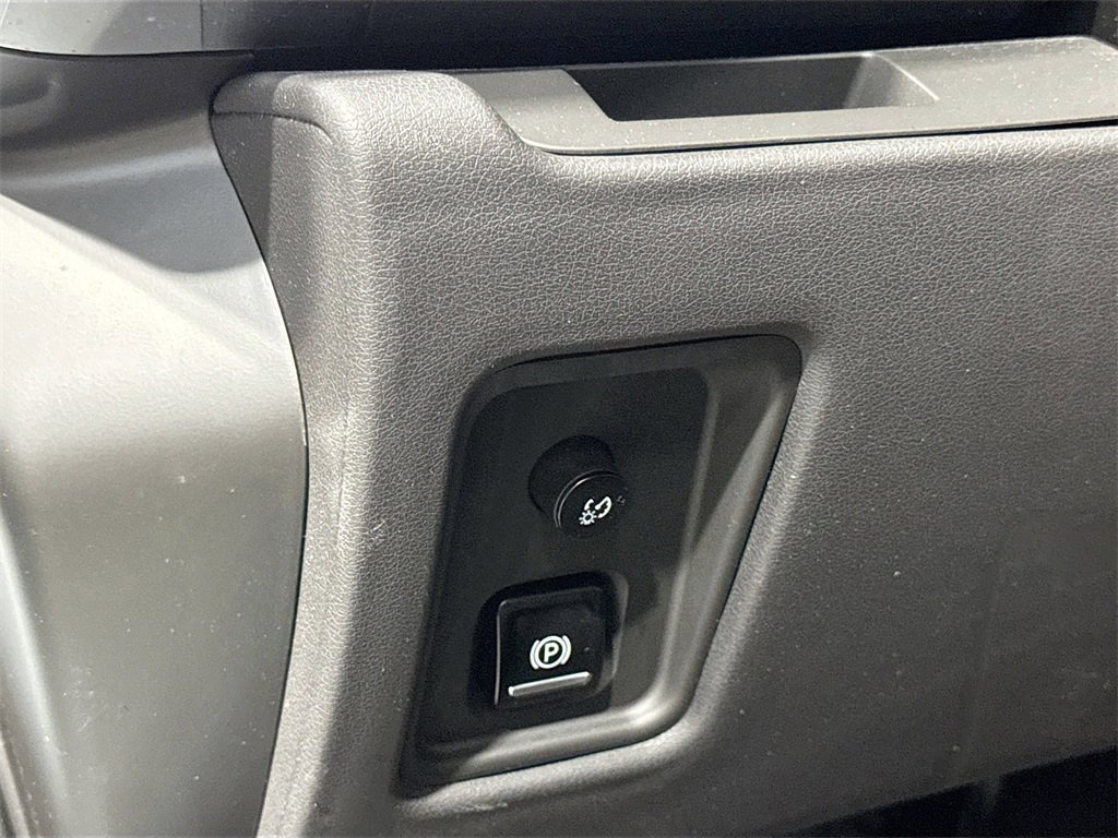 Used 2023 Chevrolet Corvette Stingray Coupe w/ Z51 Performance Package image 30