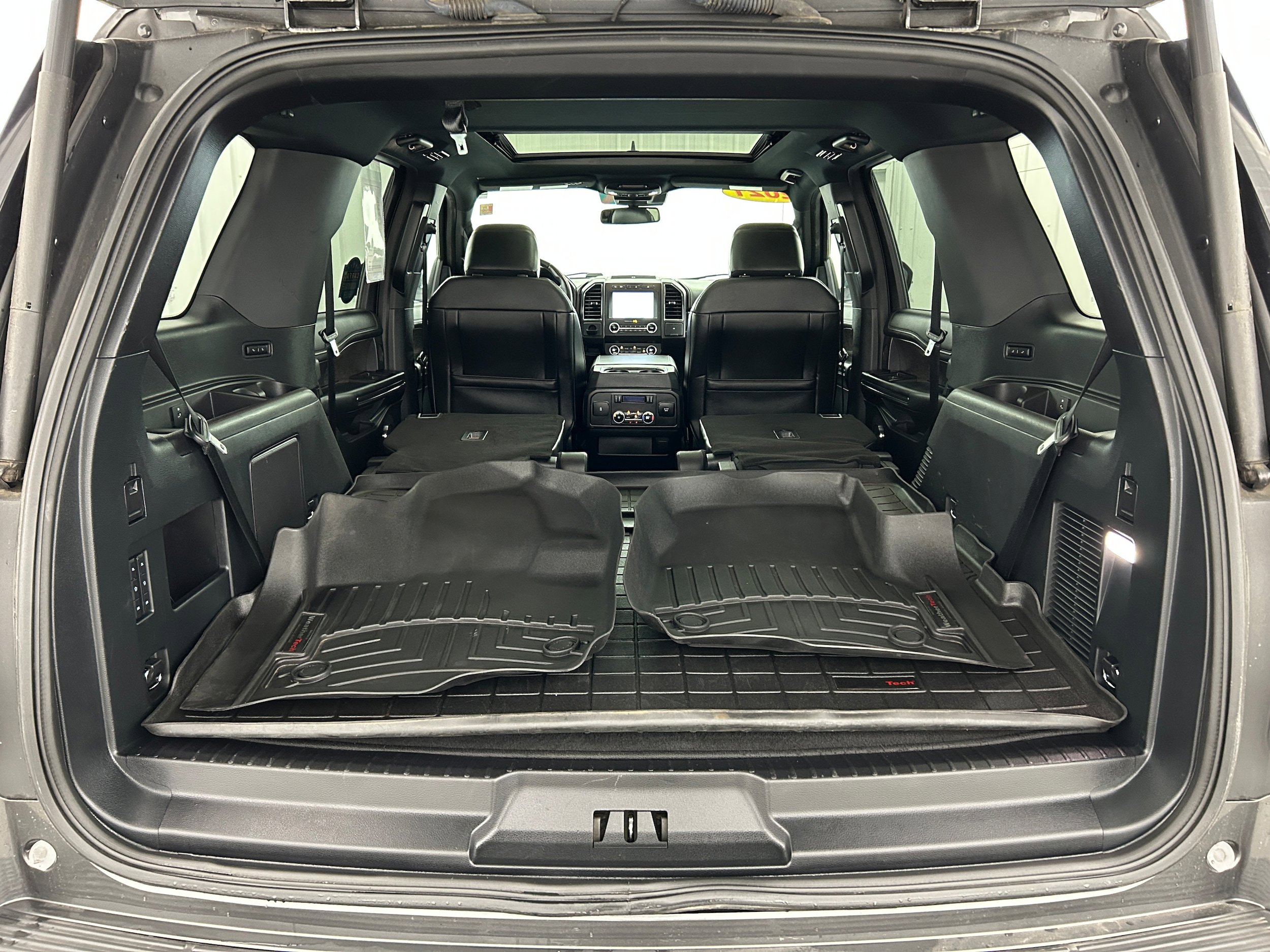 Used 2021 Ford Expedition Limited AWD/4WD image 35