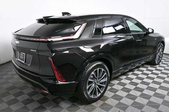 New 2026 Cadillac Lyriq Premium Sport image 3