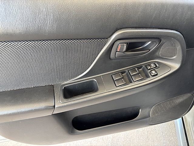 Used 2004 Subaru Impreza WRX Wagon AWD/4WD image 17