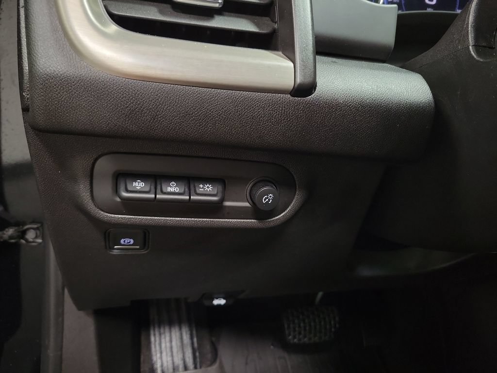 Used 2022 GMC Terrain Denali w/ LPO, Floor Liner Package AWD/4WD image 28