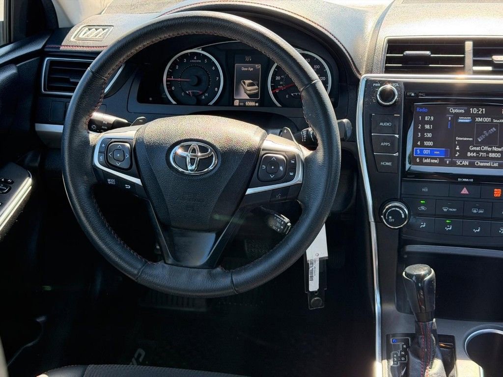 Used 2017 Toyota Camry SE FWD image 13