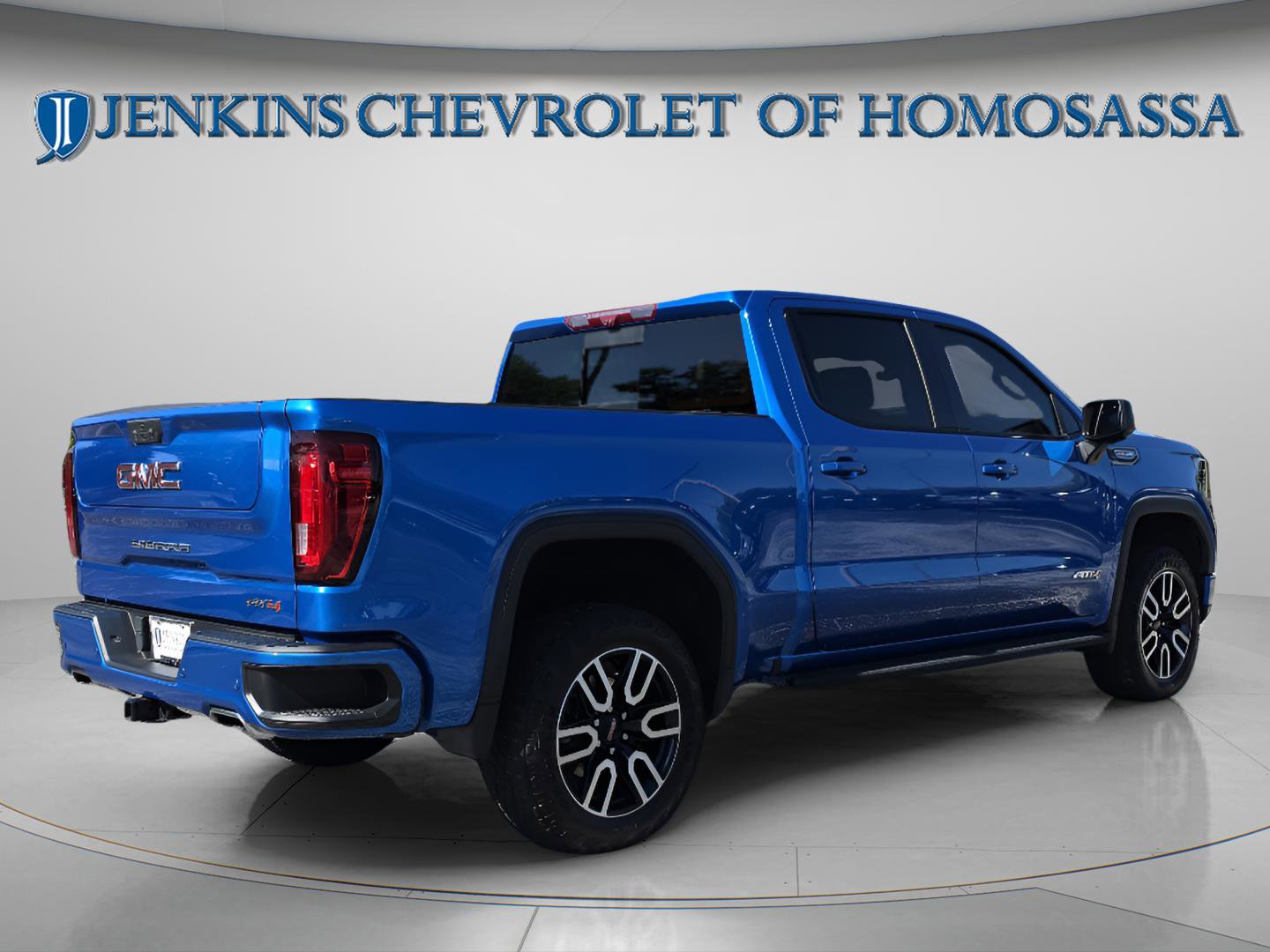 Used 2023 GMC Sierra 1500 AT4 w/ AT4 Premium Package AWD/4WD image 5