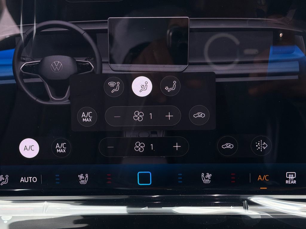 New 2026 Volkswagen Tiguan SEL R-Line AWD/4WD image 27