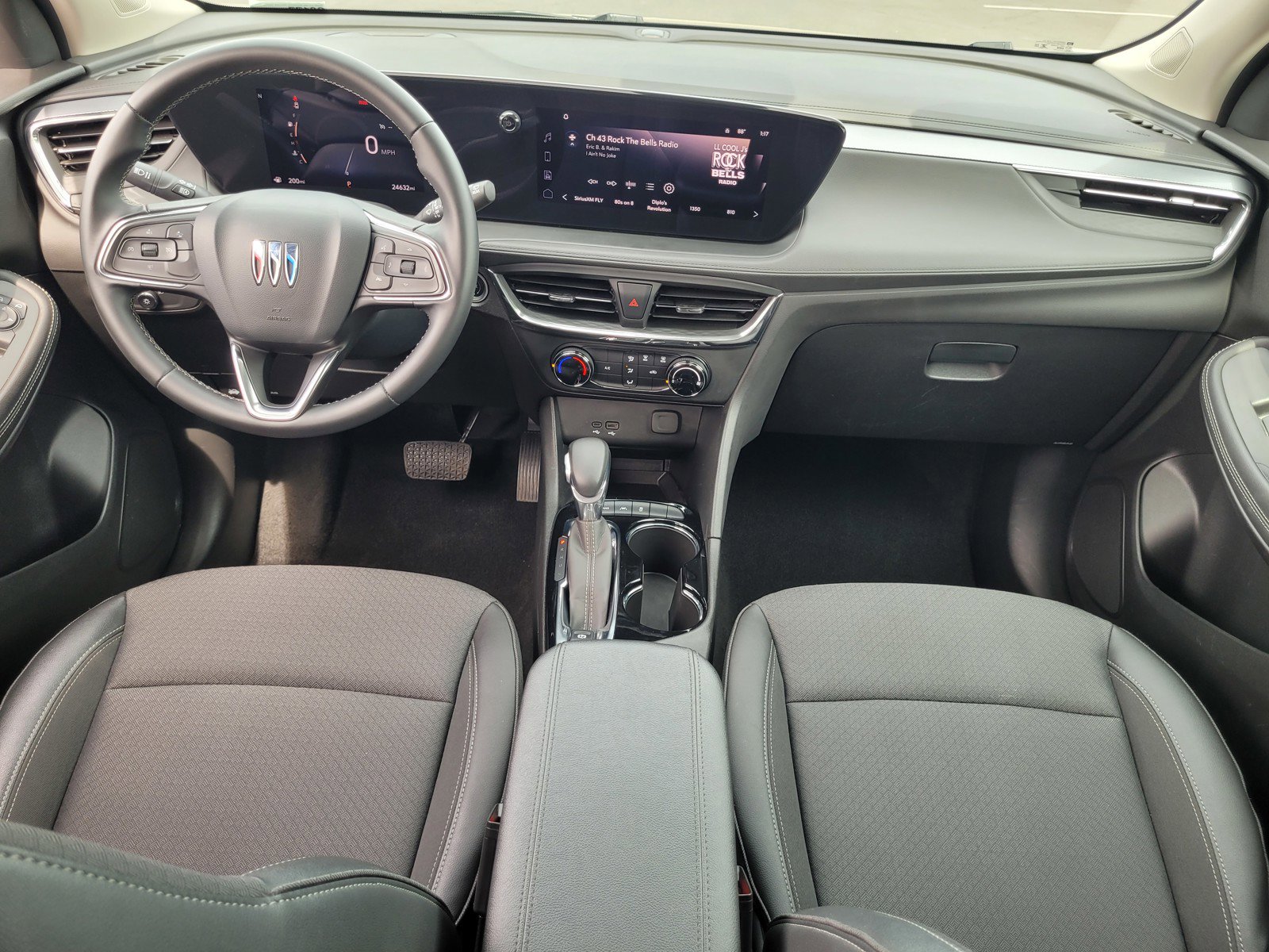 Used 2025 Buick Encore GX Preferred image 15