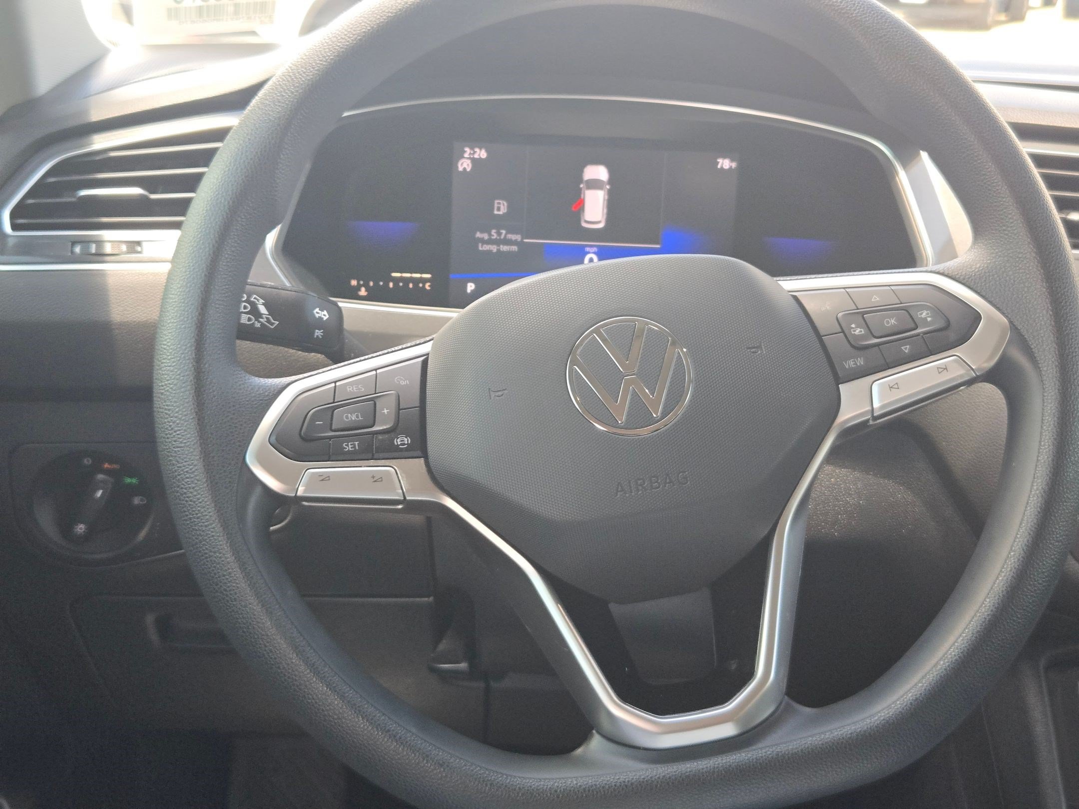 Used 2022 Volkswagen Tiguan S FWD image 18