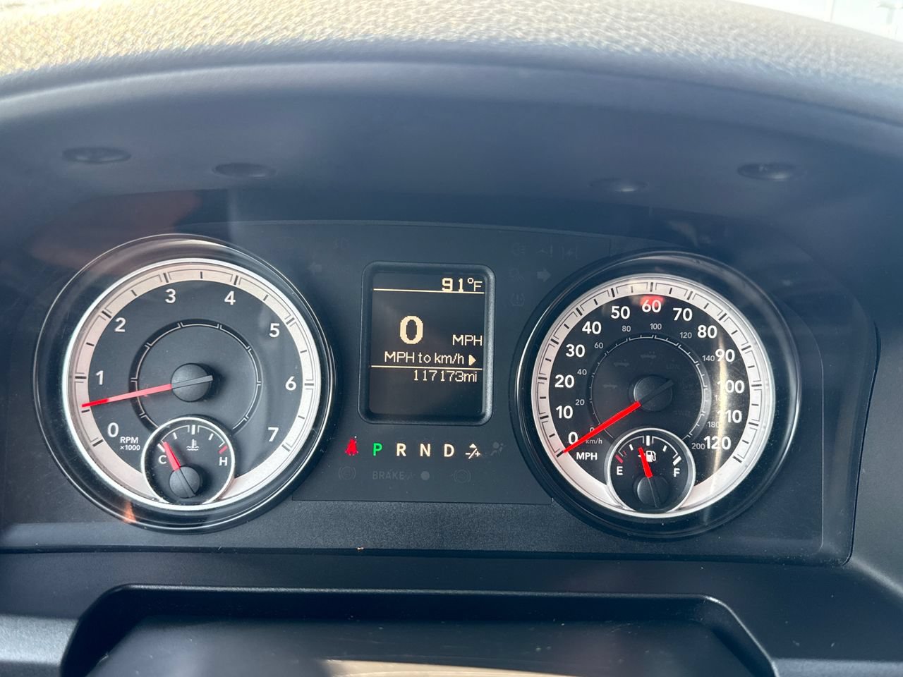 Used 2017 RAM 1500 ST w/ SXT Appearance Group AWD/4WD image 18