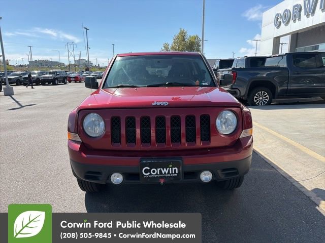 Used 2014 Jeep Patriot Latitude image 3