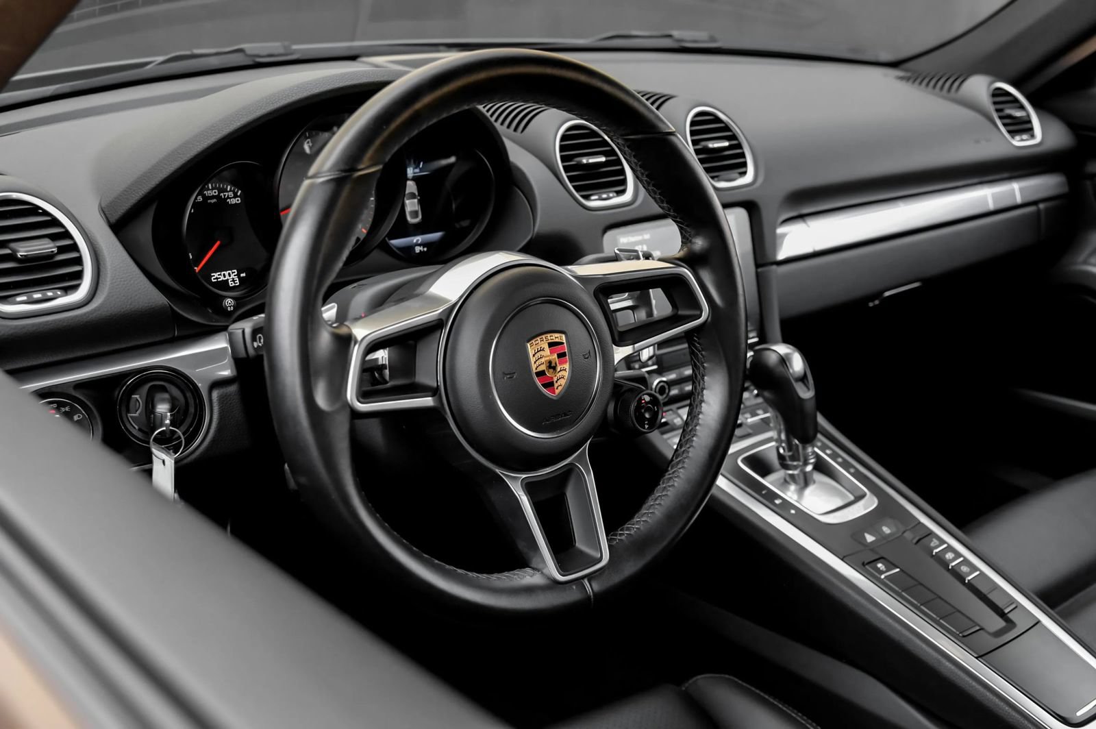 Used 2019 Porsche 718 Cayman S RWD image 19