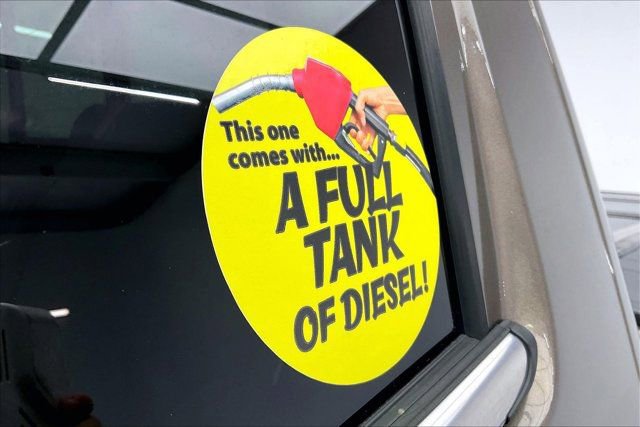 Used 2015 GMC Sierra 2500 Denali w/ Duramax Plus Package image 35