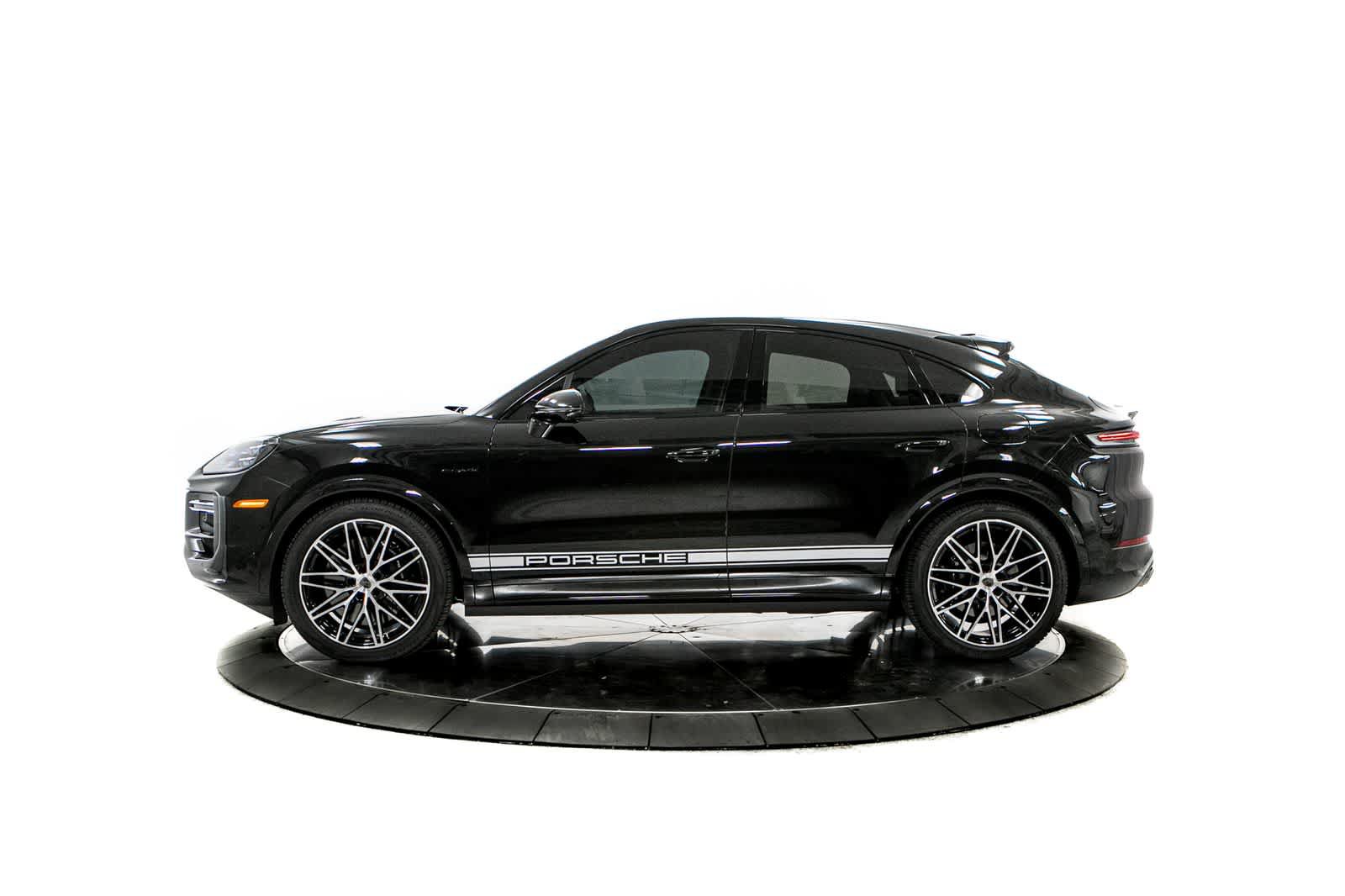 Certified 2025 Porsche Cayenne Turbo AWD/4WD video 2