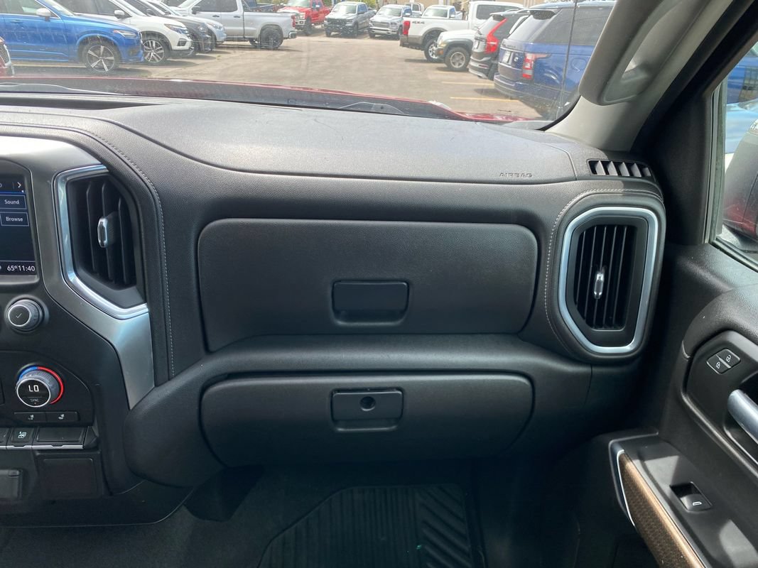 Used 2022 Chevrolet Silverado 1500 LT AWD/4WD image 24