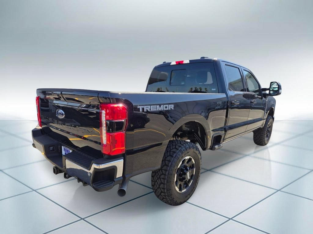New 2026 Ford F350 Lariat w/ Tremor Off-Road Package AWD/4WD image 4