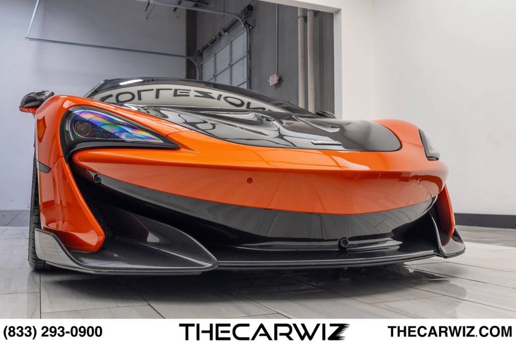 Used 2019 McLaren 600LT RWD image 8