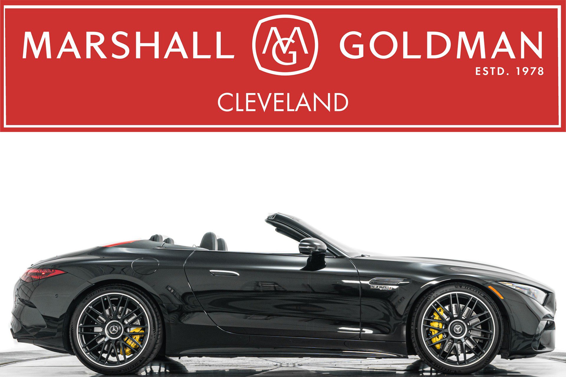 Used 2023 Mercedes-Benz SL 63 AMG 4MATIC image 1