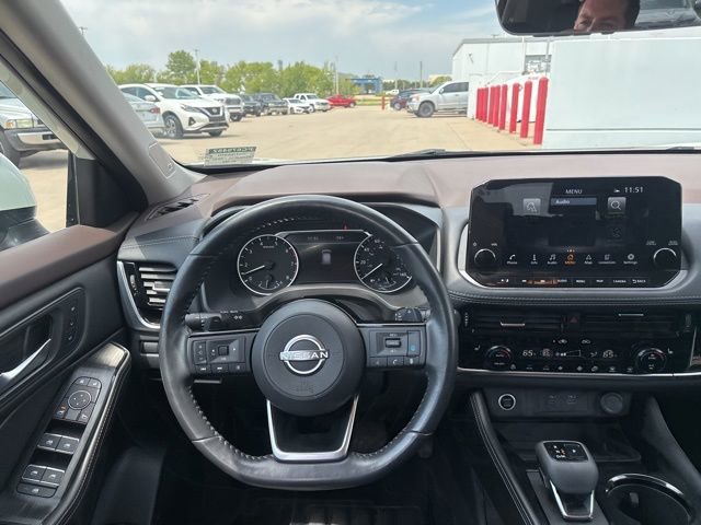 Used 2023 Nissan Rogue SL w/ SL Premium Package FWD image 12